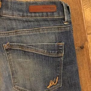 Express Jeans - Mid rise Express skinny jeans Express Jeans - Mid rise Express skinny jeans